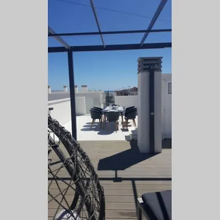 Sun Terrace Apartment *