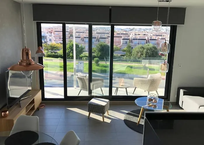 Sun Terrace * Τορεβιέχα