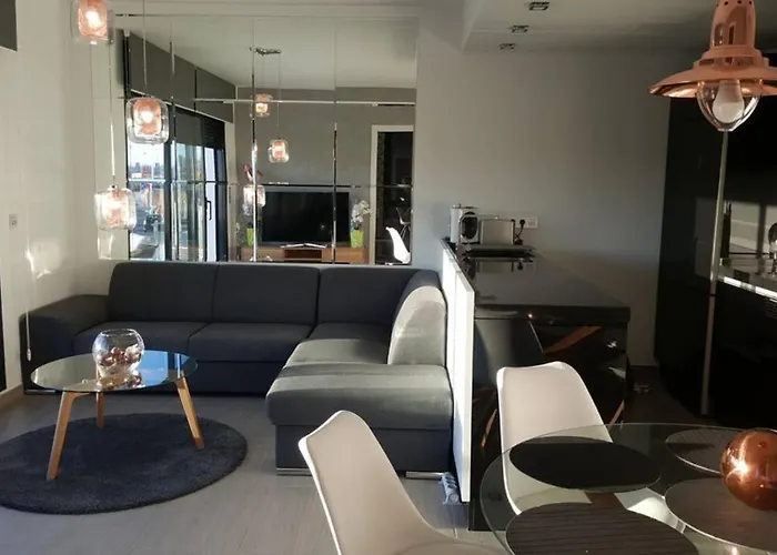 Sun Terrace Τορεβιέχα